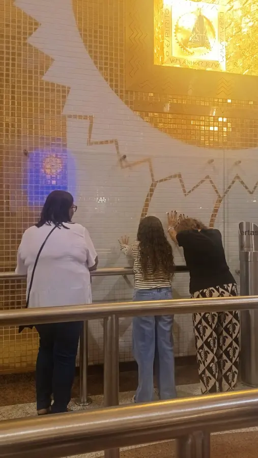 Visita a espaço de fé e oração